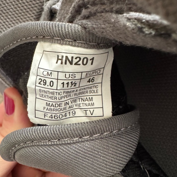 Asics Onitsuka Tiger Ultimate 81 Men's 11.5 Gray Athletic Shoes - Picture 5 of 6